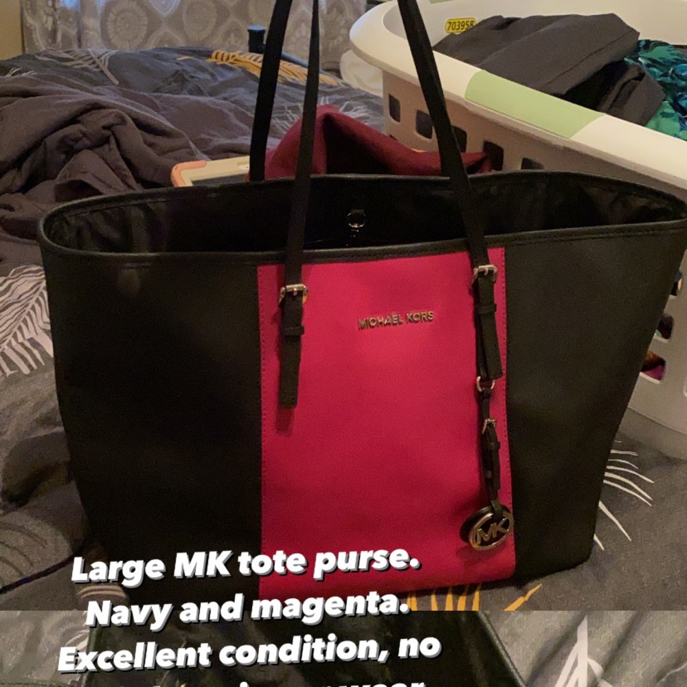 Large tote
